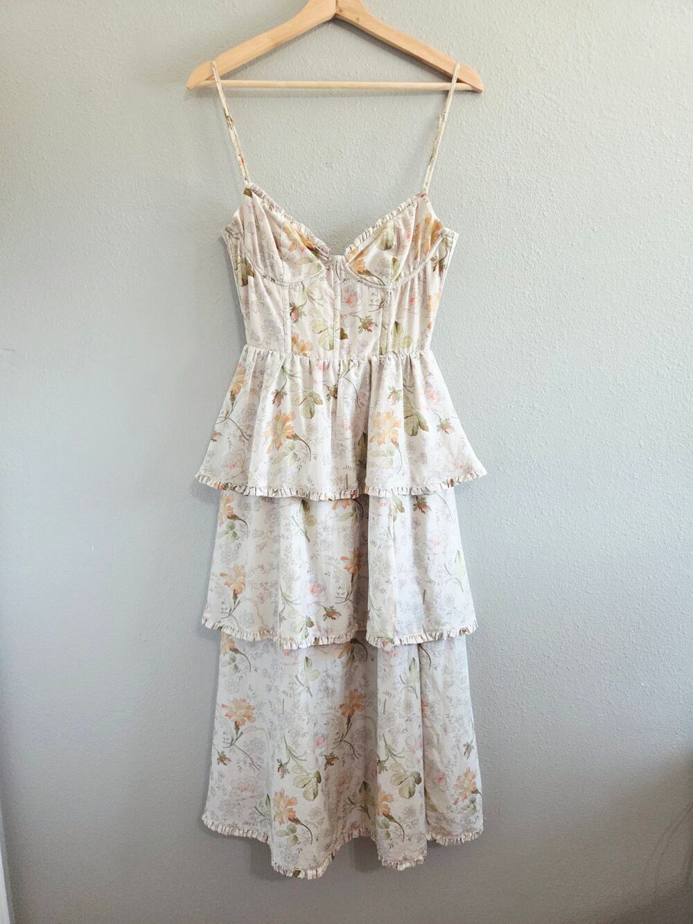 V. Chapman Caterina Cream Floral Corset Maxi Dress Size 0 Missing Ribbon Tie